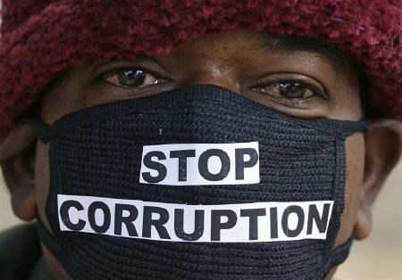 "Ustavimo korupcijo." Slika je simbolična.
