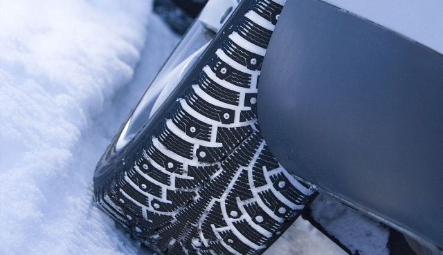 AMZS-jev test zimskih in celoletnih pnevmatik
