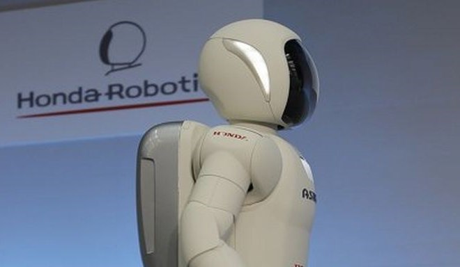 Honda predstavila robota, ki bi lahko pomagal pri reševanju posledic jedrskih nesreč
