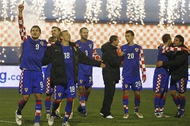 Hrvati so doma brez težav zadržali visoko prednost s prve tekme.