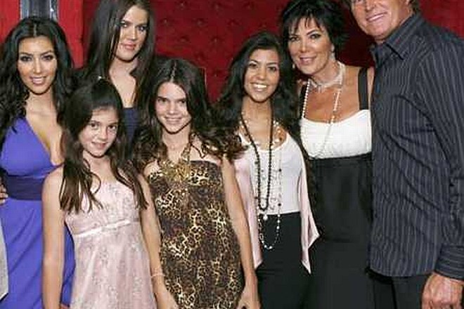 S peticijo na svetovnem spletu zahtevajo, da se družina Kardashian umakne iz javnosti