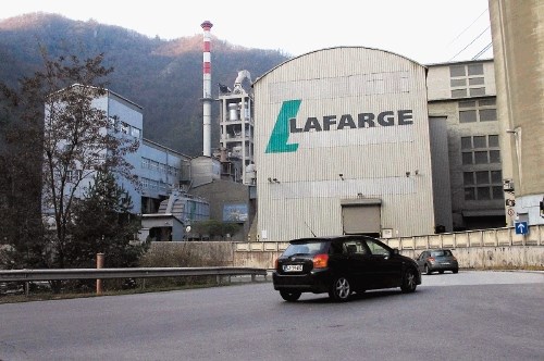 Če bo Lafarge cement vztrajal pri zahtevku za okoljevarstveno dovoljenje za sosežig  alternativnih goriv, bo moral cementno...