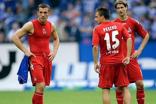 V slačilnici Fc Kölna ni mirno, z jeznimi soigralci se bo moral soočiti tudi Novaković.