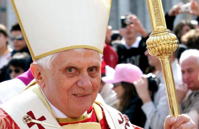 Papež naj bi prihodnje leto obiskal Kubo
