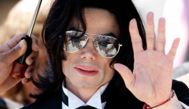 Rdeča ali črna: Lase Michaela Jacksona bodo spremenili v žogico za ruleto
