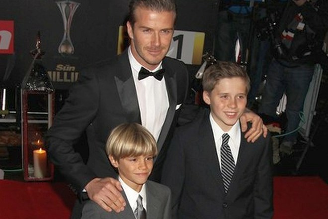 David Beckham se s svojo družiino očitno ne bo selil v Pariz.