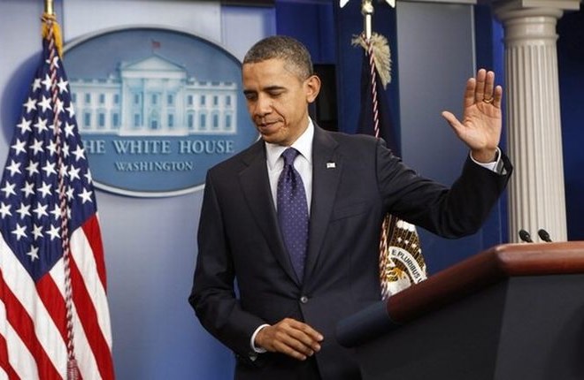 Barack Obama: Odobril sprejetje zakona, ki vojski dovoljuje zadrževanje kogarkoli brez sojenja