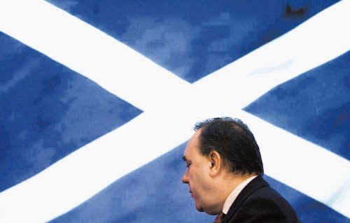 Škotskemu premierju Salmondu se ne mudi v samostojnost.