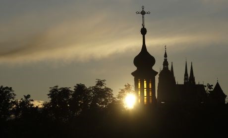 V skladu s predlogom zakona bo Češka odškodnine 17 verskim skupnostim na Češkem izplačevala obročno v 30 letih, poročajo tuje...