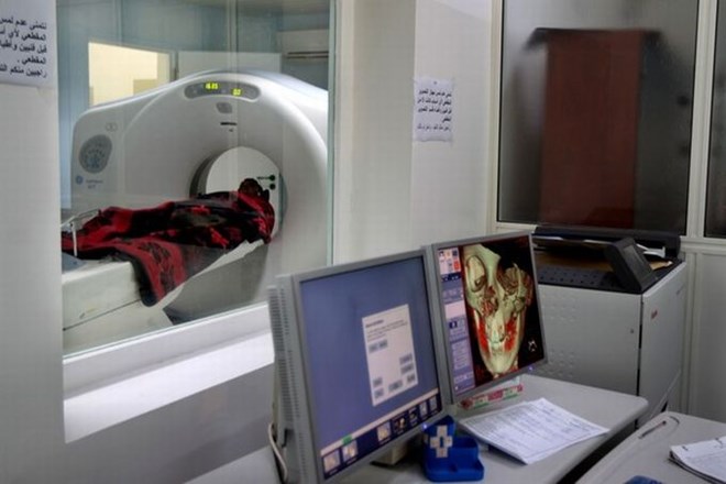 Vedno več je ljudi, ki so pretežki, da bi na njih lahko opravili preiskave s CT-napravo.