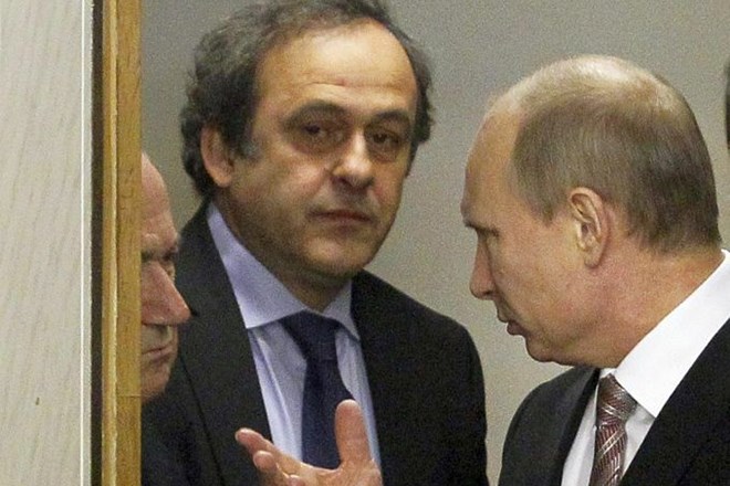 Michel Platini se je danes skupaj s predsednikom Fife Seppom Blatterjem srečal z ruskim premierjem Vladimirjem Putinom.