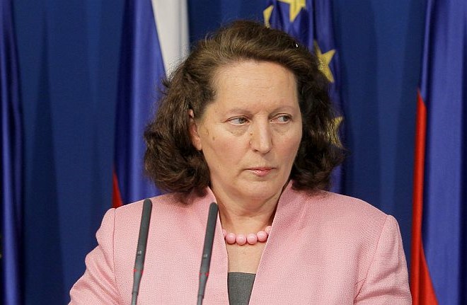 Generalna sekretarka vlade Helena Kamnar si želi, da bi novo vlado dobili čim prej.