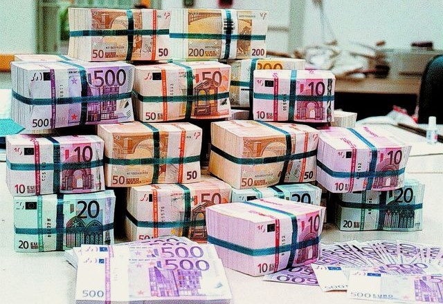 EU bo Albaniji priskočila na pomoč z 82 milijoni evrov