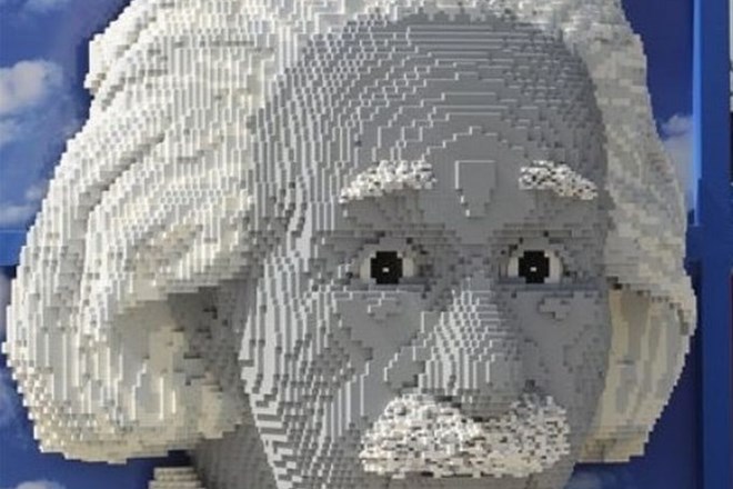 Podoba Alberta Einsteina iz Lego kock.