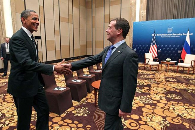 Pobudo za tovrstna srečanja je dal ameriški predsednik Barack Obama, sodijo pa v sklop korakov v smeri njegove vizije o svetu...