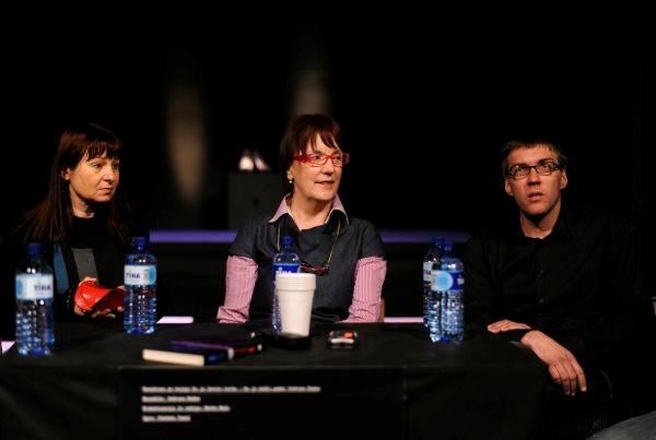 Od leve: Igralka Violeta Tomič, pisateljica Vedrana Rudan in režiser Marko Bulc.