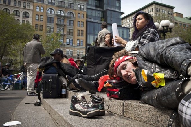 Protestniki gibanja Okupirajmo Wall Street so še vedno aktivni.
