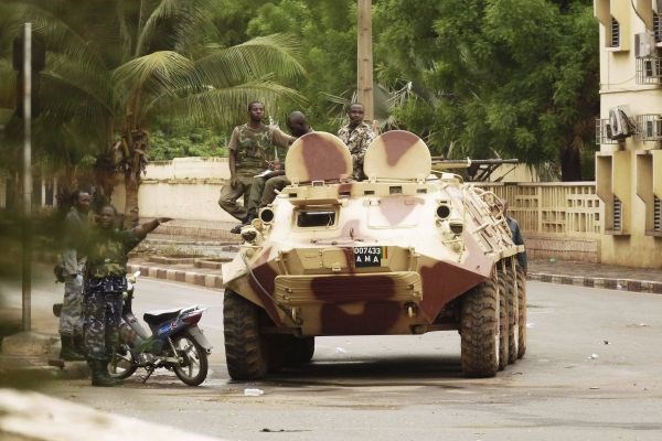 Vojaška hunta v Maliju preprečila poskus udara