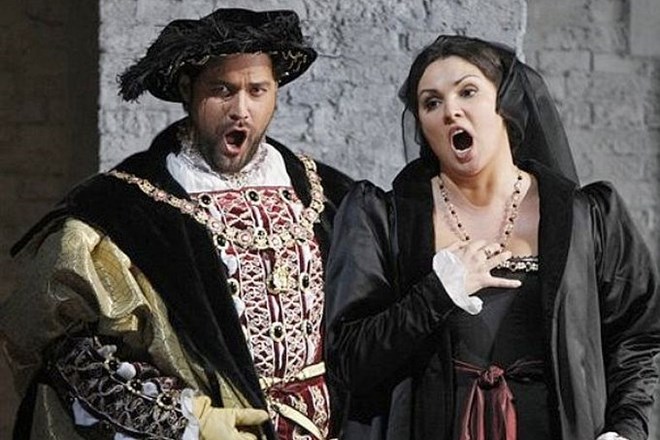 Zgodba Henrika VIII. je zanimiva tudi za opere in predstave.