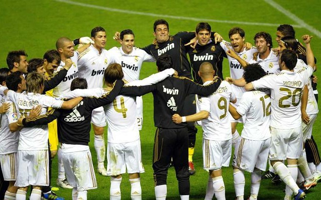 Nogometaši Reala so se sinoči veselili 32. naslova španskih prvakov.