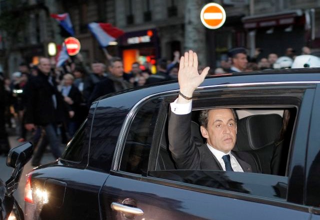 Sarkozy največja žrtev dolžniške krize v Evropi