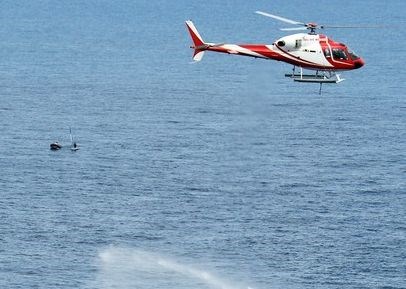 Helikopter s 16 potniki strmoglavil v Severno morje, rešeni vsi