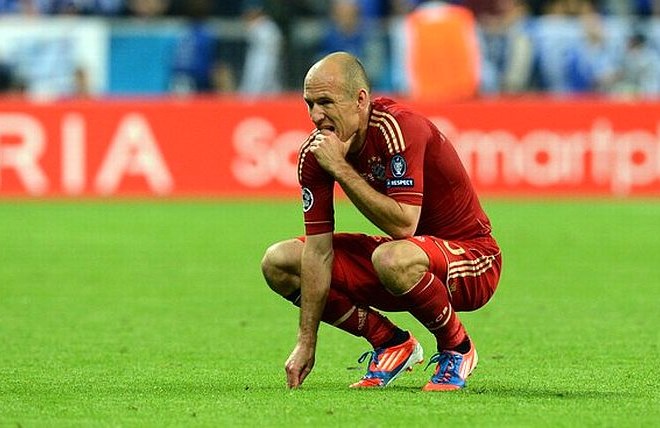 Arjen Robben je v podaljšku finalne tekme zgrešil enajstmetrovko.