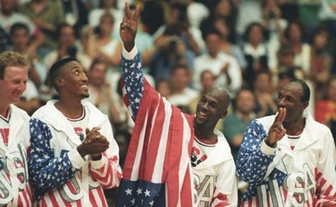 Ameriško sanjsko moštvo, ki je leta 1992 na olimpijadi v Barceloni osvojilo zlato kolajno.