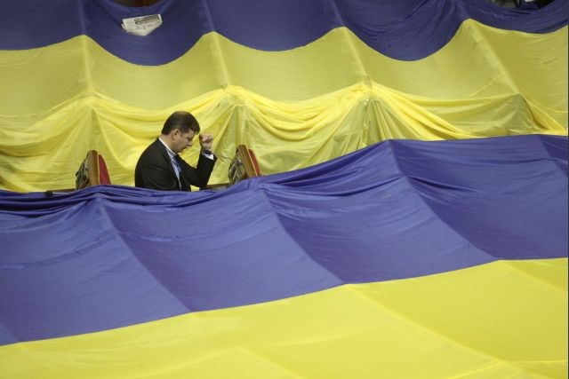 Ukrajince razburja predlog zakona, ki krepi status ruščine
