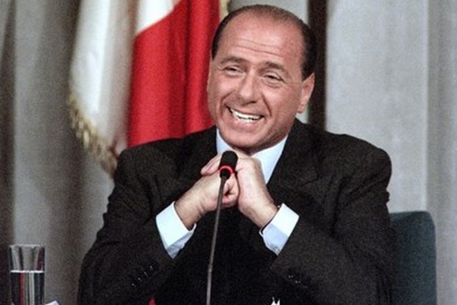 Silvio Berlusconi je zanikal vse obtožbe.