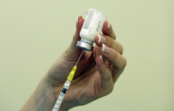 "Ekspresno" v novi razpis za cepivo proti HPV