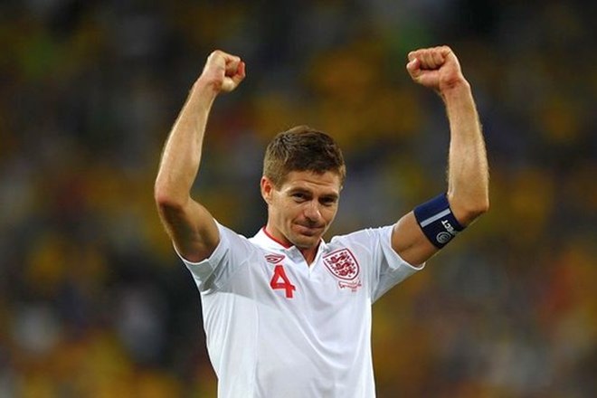 Bo Steven Gerrard Angleže po dolgem času popeljal v polfinale?
