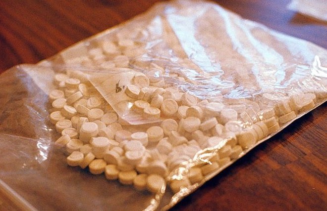 Med drugim so policisti našli 820 tabletk ecstasyja. (Fotografija je simbolična)