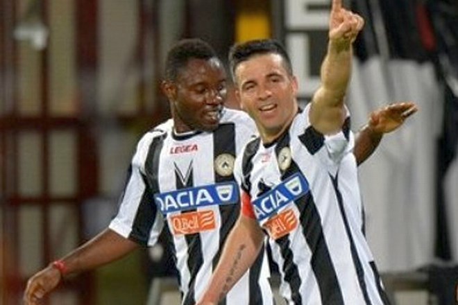 Iz Udineseja sta v Juventus prestopila Kwadwo Asamoah (levo) in Mauricio Isla.