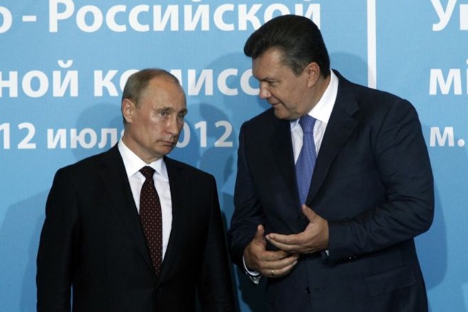 Vladimir Putin je na srečanje z ukrajinskim predsednikom Viktorjem Janukovičem zamudil štiri ure.