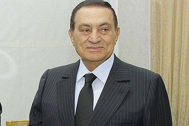 Hosni Mubarak gre nazaj za rešetke.