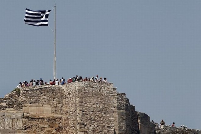 Grški socialisti za nove varčevalne ukrepe zahtevajo več časa