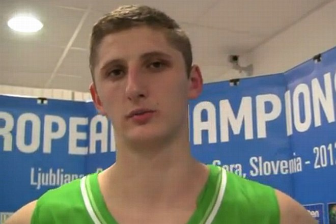 Mladi slovenski reprezentant Gezim Morina bo v prihodnjih štirih letih nosil dres Heliosa.