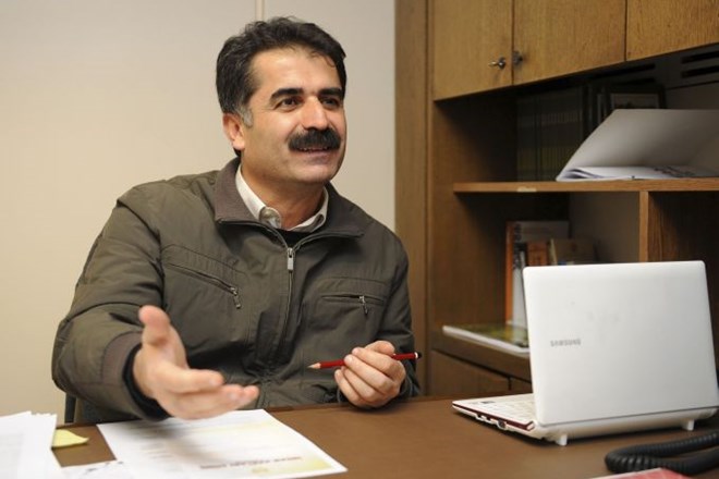 Opozicijski poslanec Huseyin Aygun.