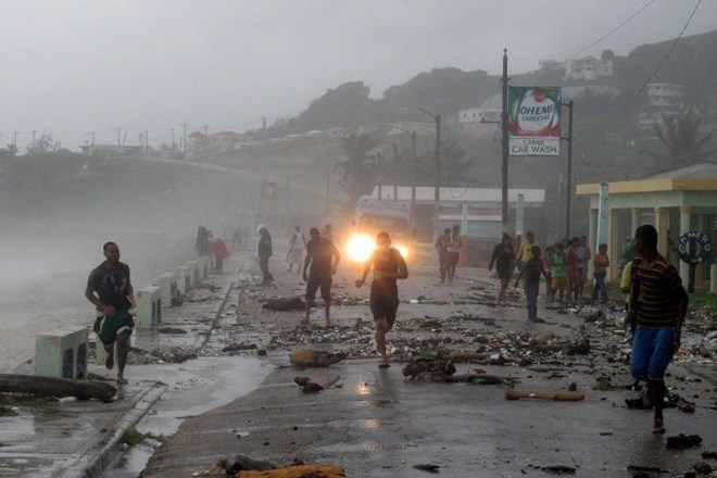 Tropska nevihta Isaac dosegla Haiti