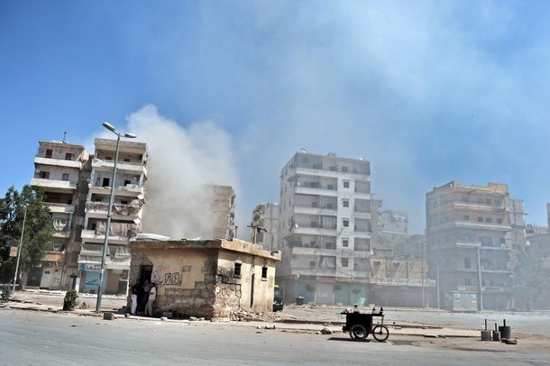 Takole pa je videti predel Alepa, kjer že več tednov potekajo boji.