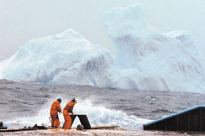 Na severnem polu še nikoli ni bilo tako malo ledu, odkar od leta 1979 opravljajo satelitske meritve.