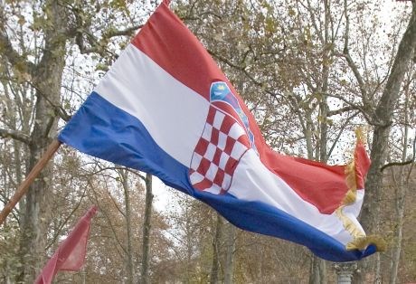 Hrvaška vlada razveljavila kolektivno pogodbo za javni sektor