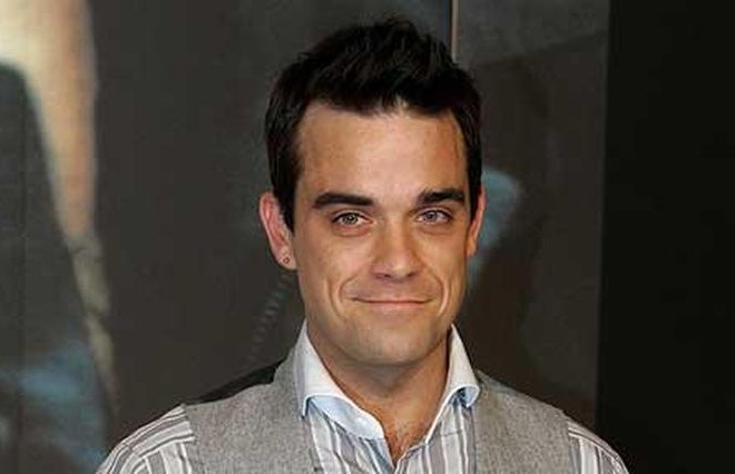 Robbie Williams je postal očka.