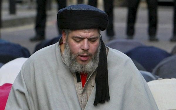 Velika Britanija je sporočila, da bo egiptovskega klerika Abuja Hamzo al Masrija izročila ZDA čim prej.