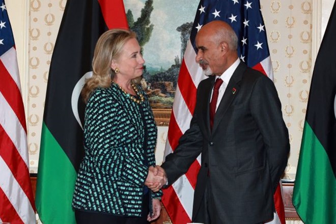 Hillary Clinton in novi libijski voditelj Mohamed al Megarjev.