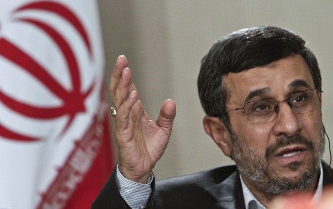 Ahmadinedžad obtožuje Zahod jedrskega ustrahovanja