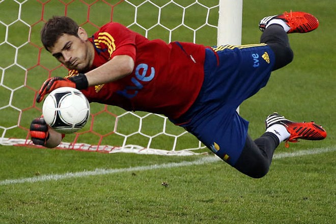 Iker Casillas je te dni v španski reprezentanci, kjer že več kot 700 minut ni prejel zadetka.