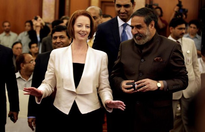Gillardova med obiskom v Indiji.