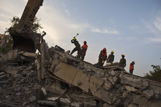 V potresu leta 2009 v kraju L'Aquila je življenje izgubilo 309 ljudi.